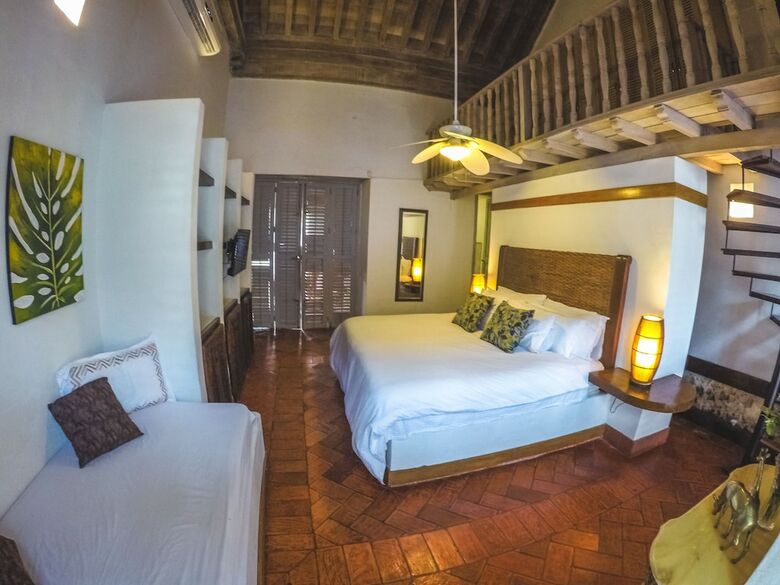 Bed & Breakfast Casa De La Tablada By Hmc