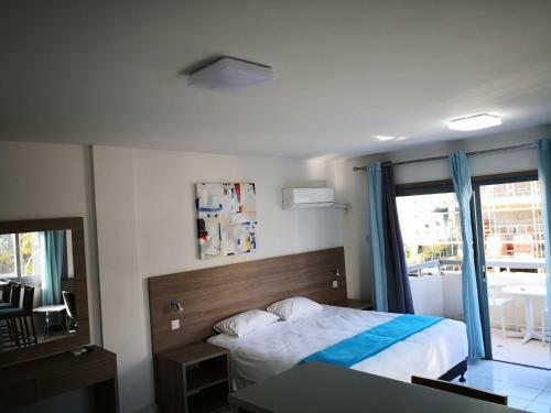 Lobelia Apartments