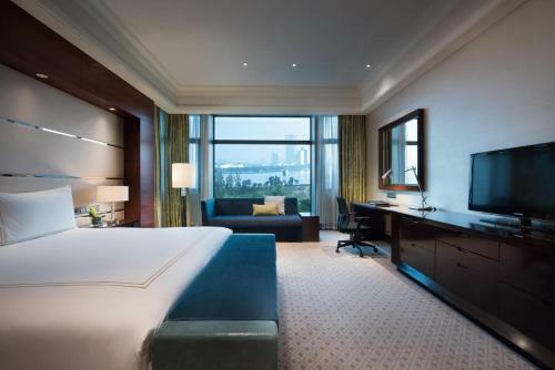 Suzhou Jinji Lake Grand Hotel
