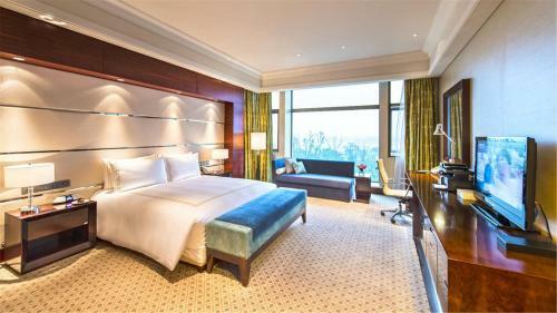 Suzhou Jinji Lake Grand Hotel