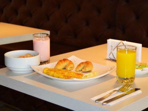 Lleras Green Hotel
