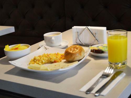 Lleras Green Hotel