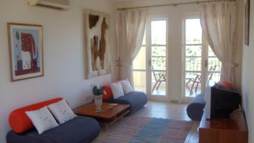 Adonis Apartments