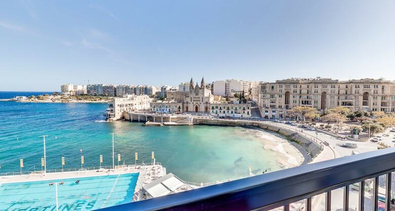 St. Julian`s Bay Hotel