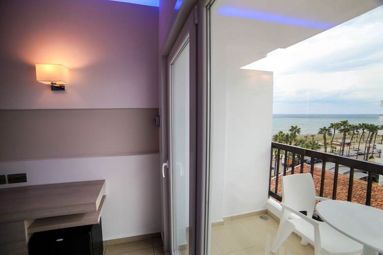 Apartamento Les Palmiers Luxury Suites