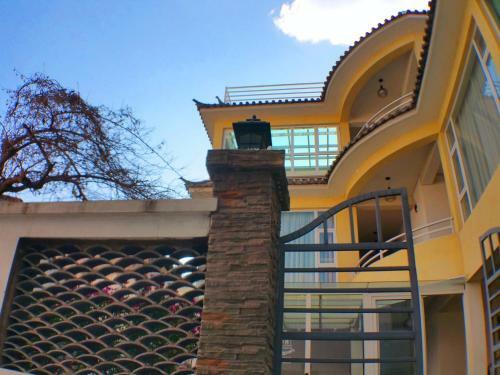 Posada Always Sunshine Inn