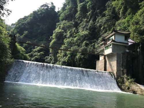 Mount Emei Feng Lin Yue Hotel