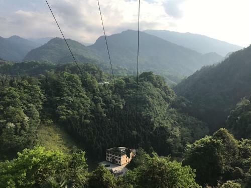 Mount Emei Feng Lin Yue Hotel