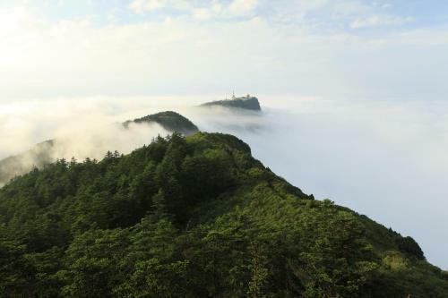 Mount Emei Feng Lin Yue Hotel