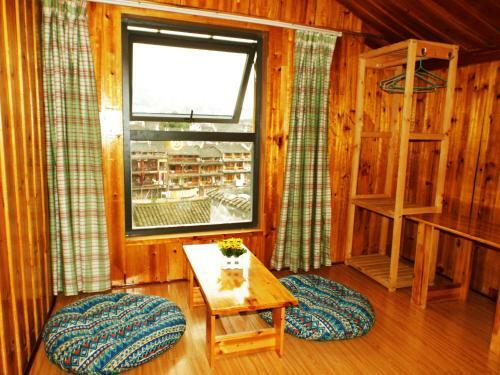 Narrow Alley Hostel