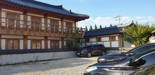Hostal Leega Hanok