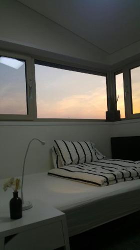 Hostal Airport Guesthouse Ko-in