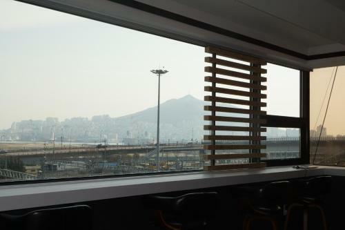 Hostal Mozzihostel Busan Station