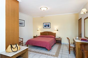 Hotel Andreolas Luxury Suites