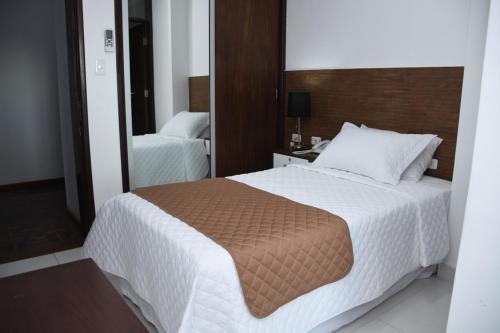 Hotel Plaza 24