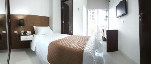 Hotel Plaza 24