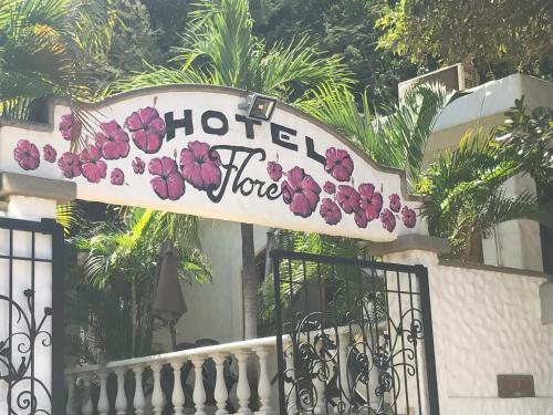 Aparthotel Hotel Flores
