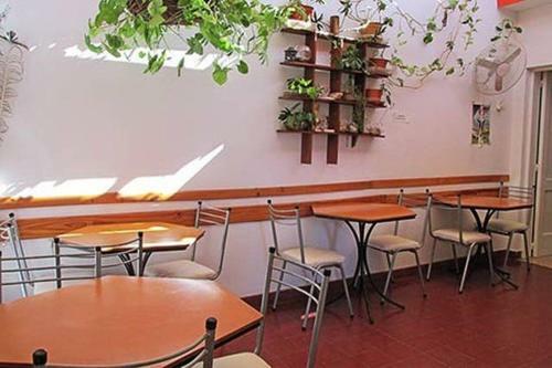 Hostal El Charaba