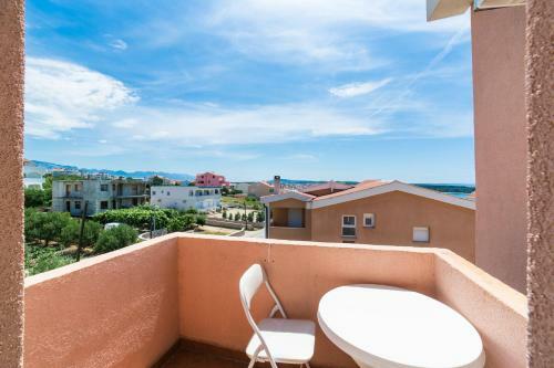 Hostal Apartments Olive