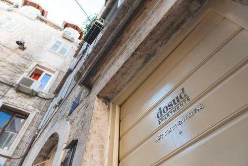 Apartamentos Dosud House Studios
