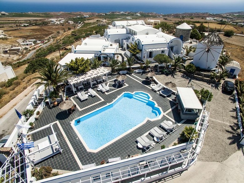Hotel Milos
