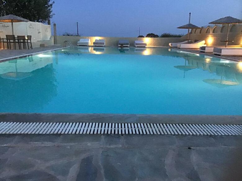 Thera Mare Boutique Hotel