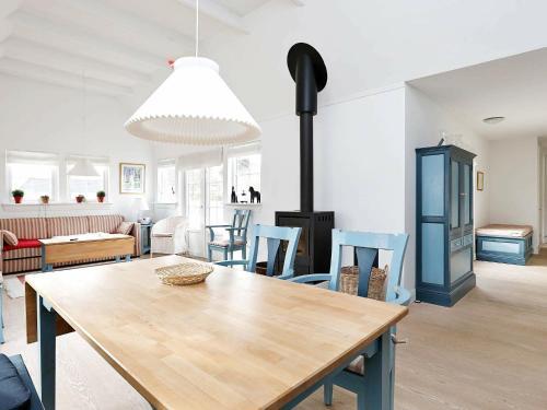 Two-bedroom Holiday Home In Vejby 5
