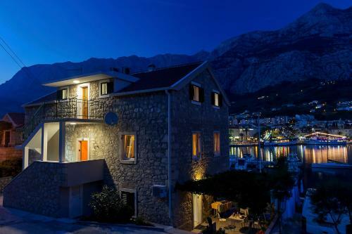Hostal Apartments Beso