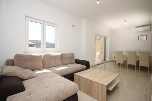 Apartments By The Sea Poljica (Trogir) - 8682