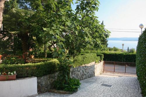 Apartment Selce 5565a