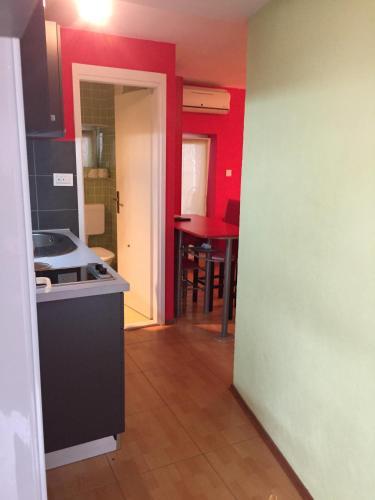 Apartments Elena