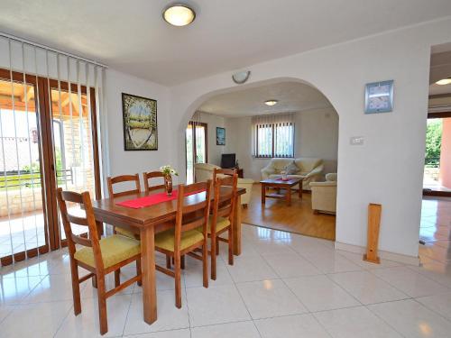 Holiday Home Villa Anamaria