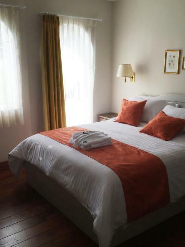 La Coupole Hotel
