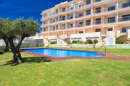 Uhc Platja D'or Family Apartments