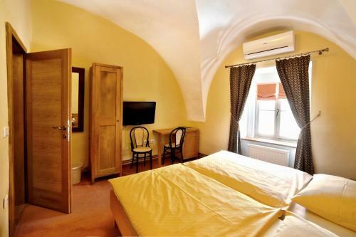 Bed & Breakfast Rooms & Apartments ?ilak
