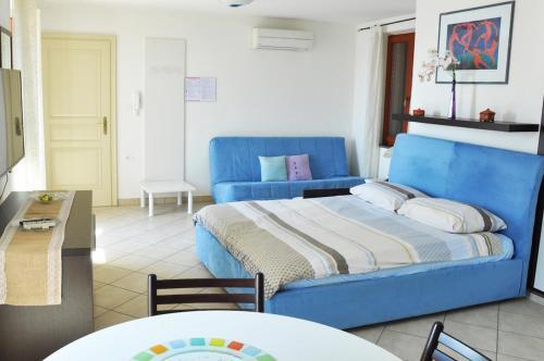 Apartments & Rooms Riva