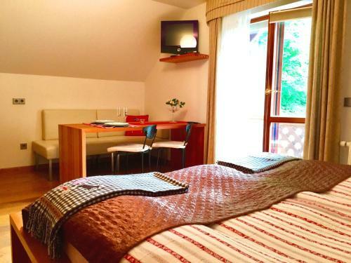 Hostal Ciklamen Room