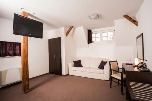 Hostal Vila Monet