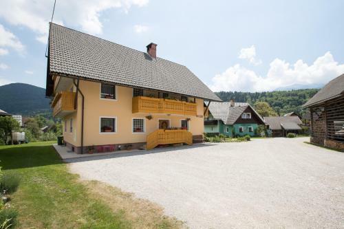 Apartment Matej Cvetek