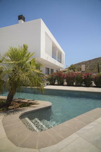 Mora Villas