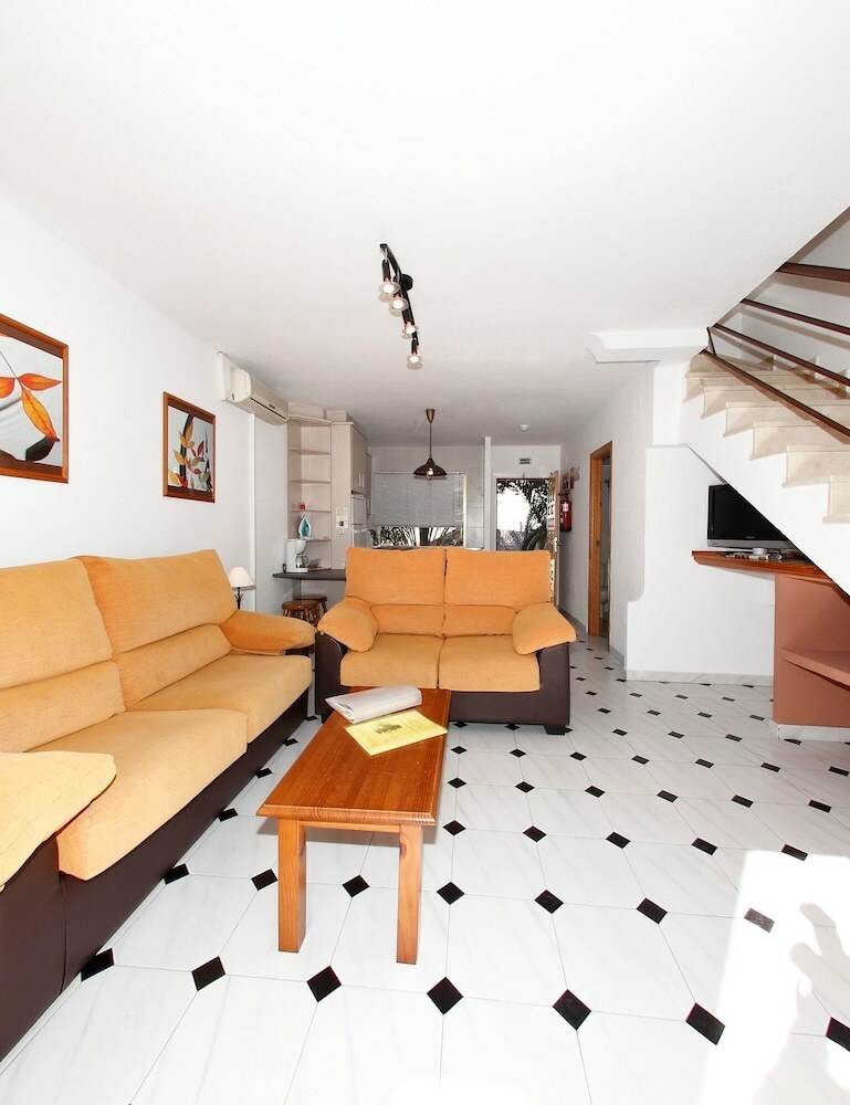 Hotel Alfaz' Paradise Club