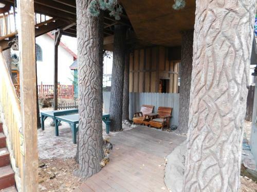 Hotel Castle Wood Theme Cottages- Couples Only