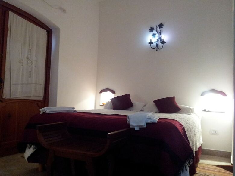 Hostal Portal Del Santo