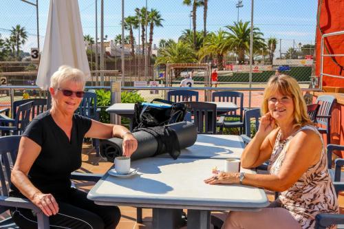 Hostal Innate Active Hotel