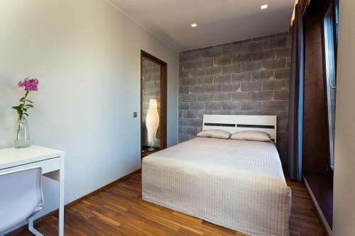 Konrad Old Town Aparthotel