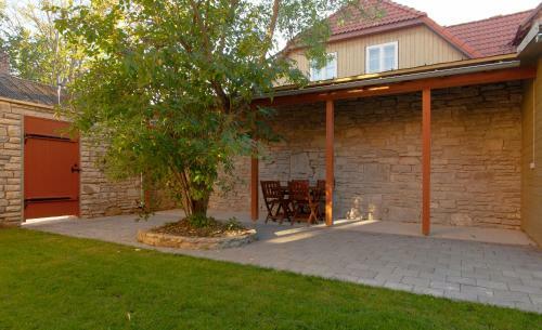 �sel Apartment