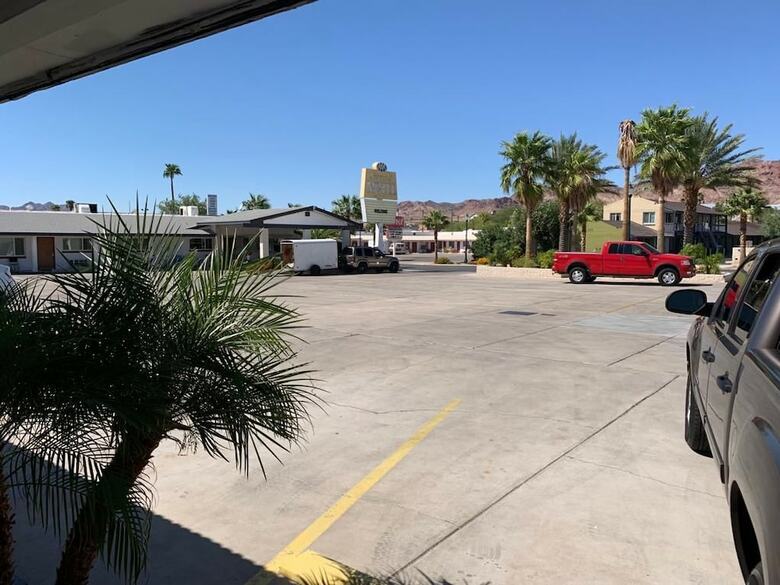 The Sands Motel