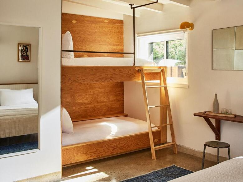 Motel Hotel June Malibu