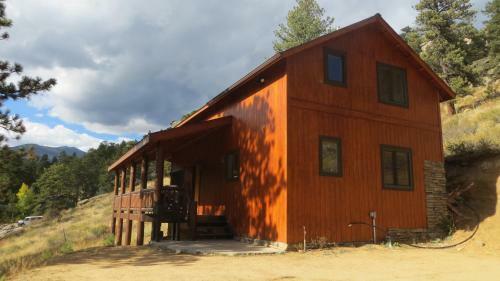 Lodge Amberwood
