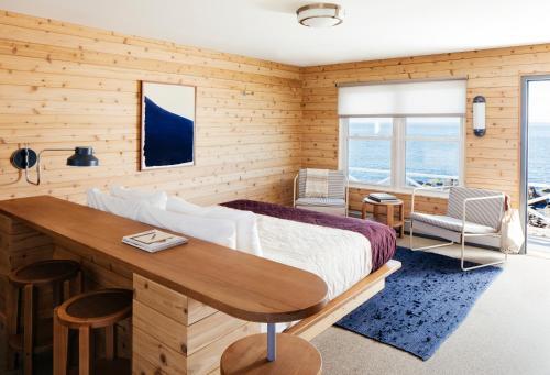 Posada Sound View Inn